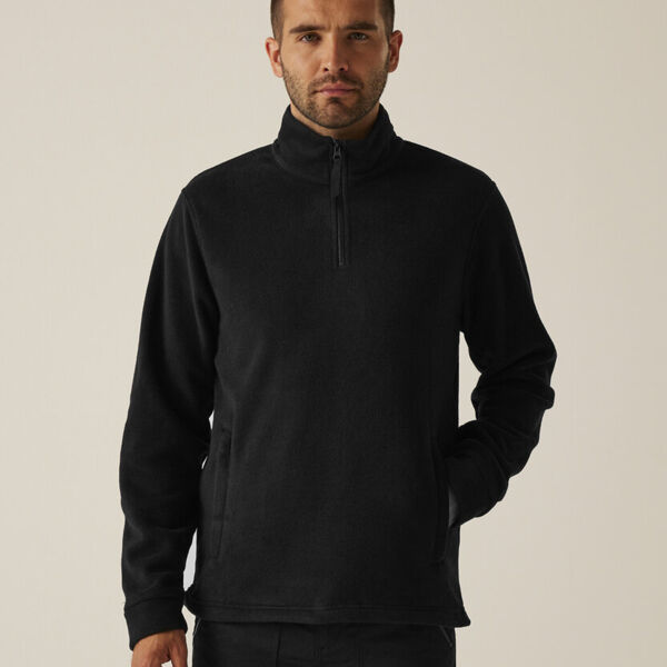 Overhead fleece Thumbnail